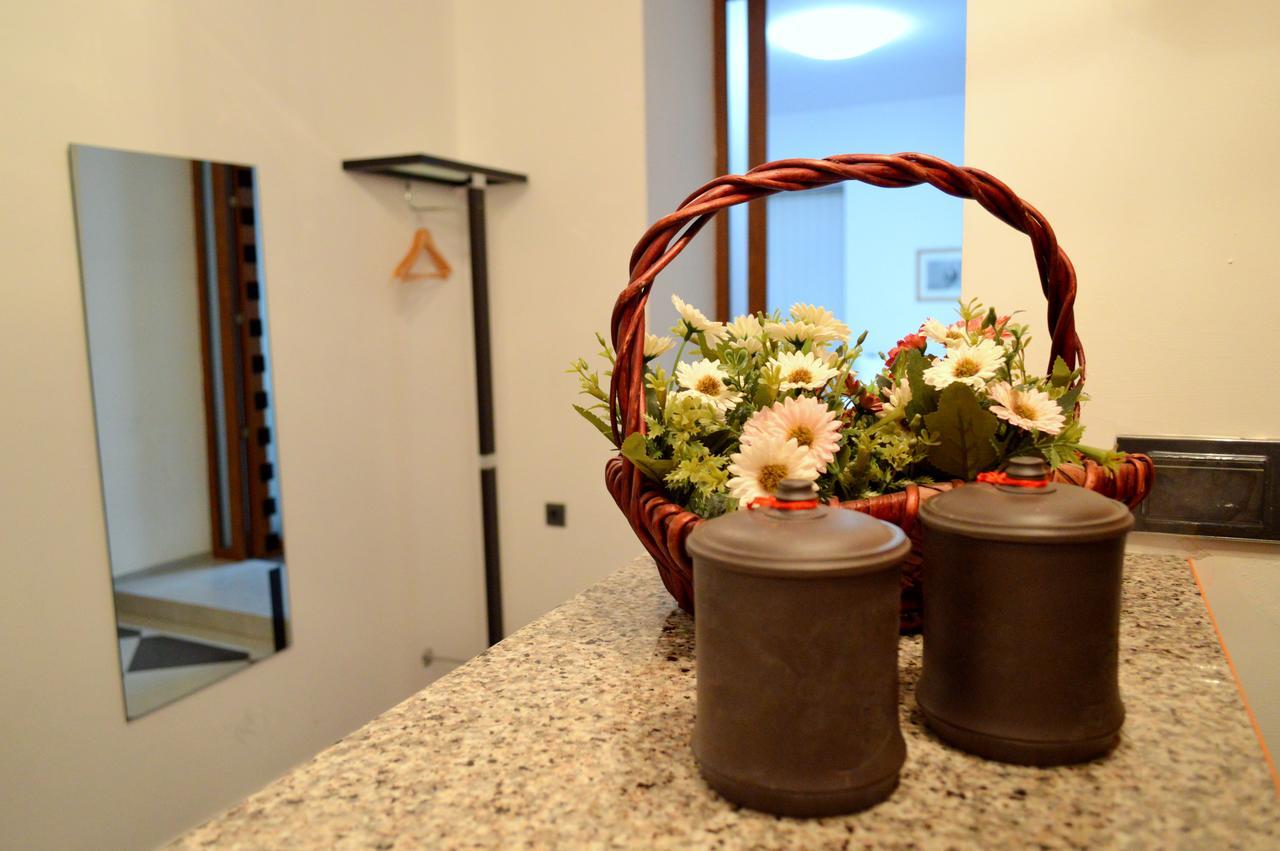 Deluxe Apartment Tbilisi Eksteriør bilde